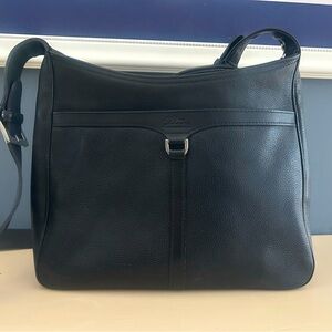Vintage Longchamp black leather crossbody